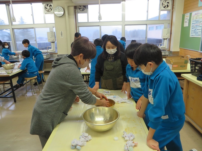 Let's enjoy conversation！ ：白鷹町立東根小学校