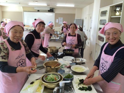 ☆味よし「楽しい皆さんとご一緒に♪」/