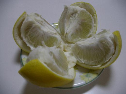 とっても食べやすい果物ですよ!/