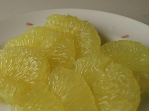 グレープフルーツをもっと甘くしたような風味と甘味。/