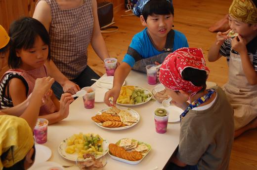 お楽しみのティー・タイム♪/