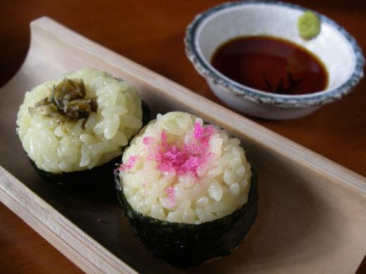 紅花おむすび(酢飯)/