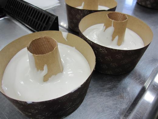 型に入れます!/