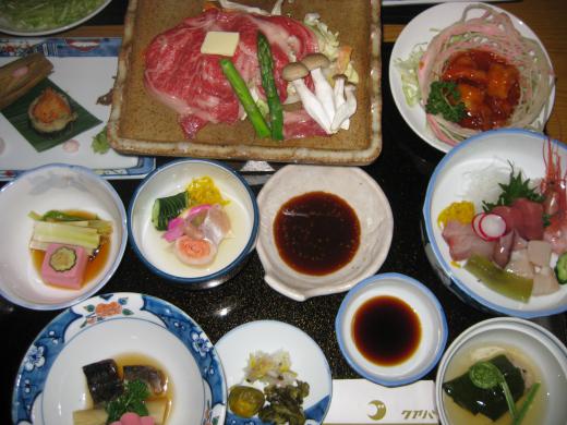リーズナブルでも豪華な食事/