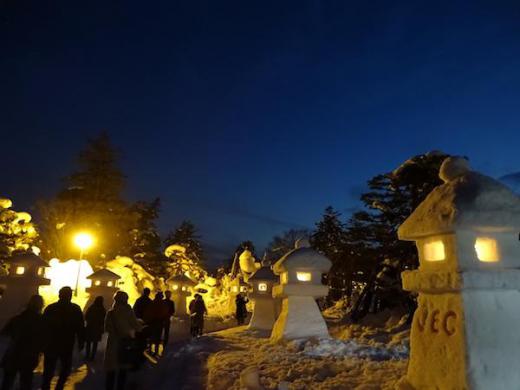 上杉伯爵邸の雪灯篭/