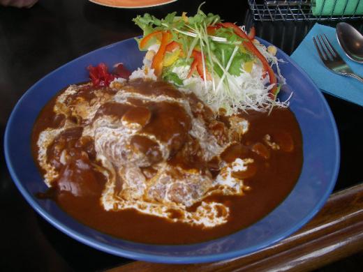 今日のチョイス〜ハンバーグプレートランチです。/