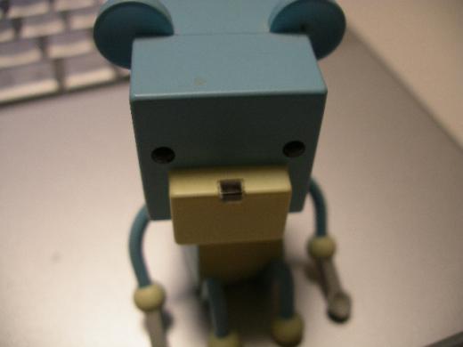 samidareブルーに染まった「はことんくま」の勇姿/