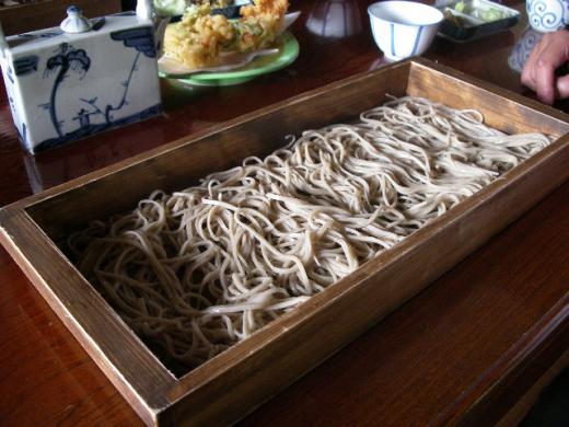 板蕎麦がおすすめ/