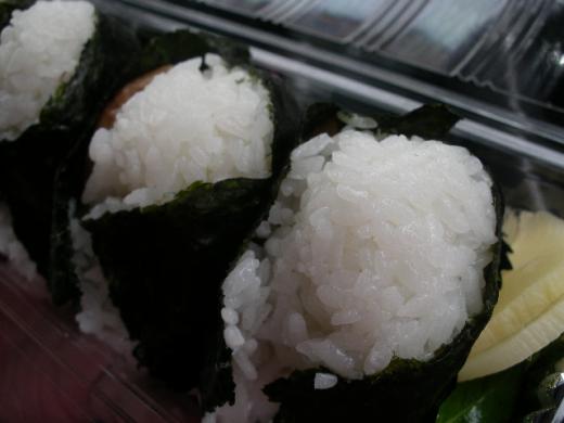 飯豊牛おにぎりやおかか、こんぶ、梅など/