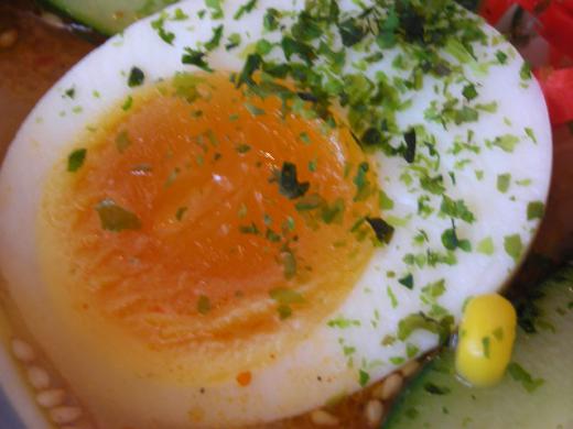 こちらは半熟たまご/