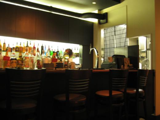 おしゃれなバーカウンター/