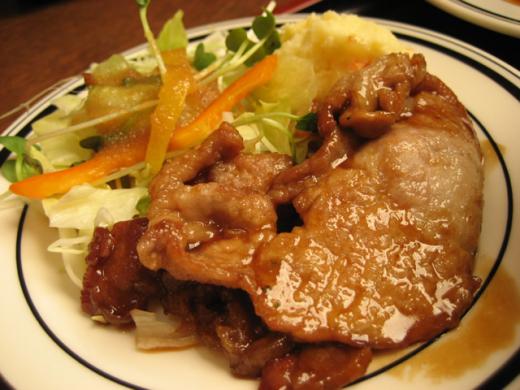 豚肉の生姜焼き&サラダ/