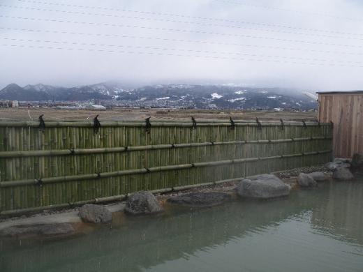 蔵王や山形市街地を一望できます。/