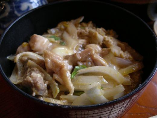 やわらか地鶏の親子丼です。/