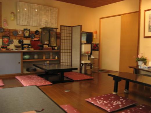 さくらや店内/