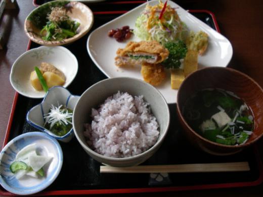 日替わり定食をチョイス/