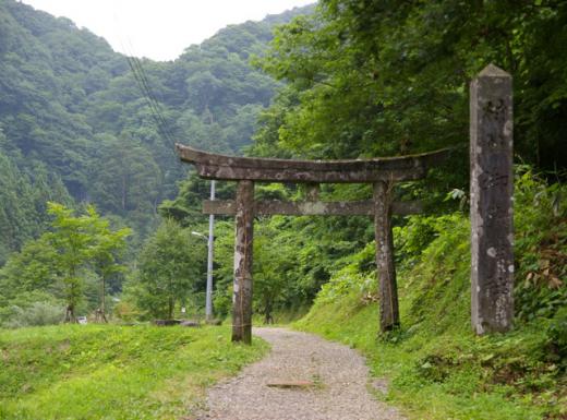 御嶽神社(みたけじんじゃ)/
