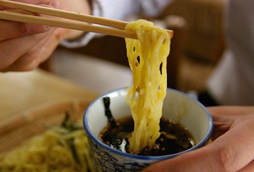 山形産小麦「ゆきちから」を使用/