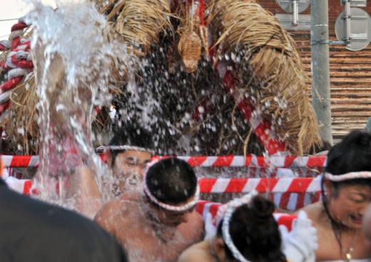 わらじ神輿、その3/