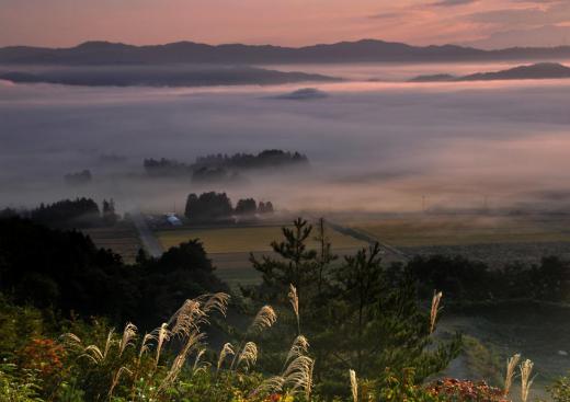 霧の中の散居集落、その2/