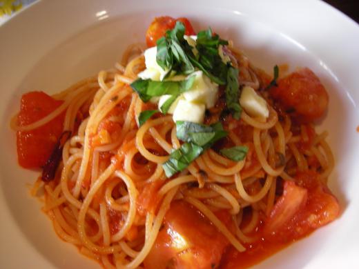 こちらはトマト系/