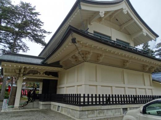 2016-10-31  上杉神社稽照殿/