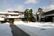 雪の空の合い間から陽が射してきました:2012/12/13 11:46