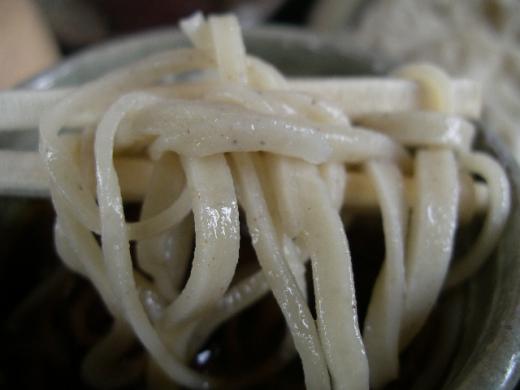 辛み大根をそばつゆにブレンドして・・・/