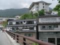 蔵王橋から酢川を眺め匂いを楽しむ。：