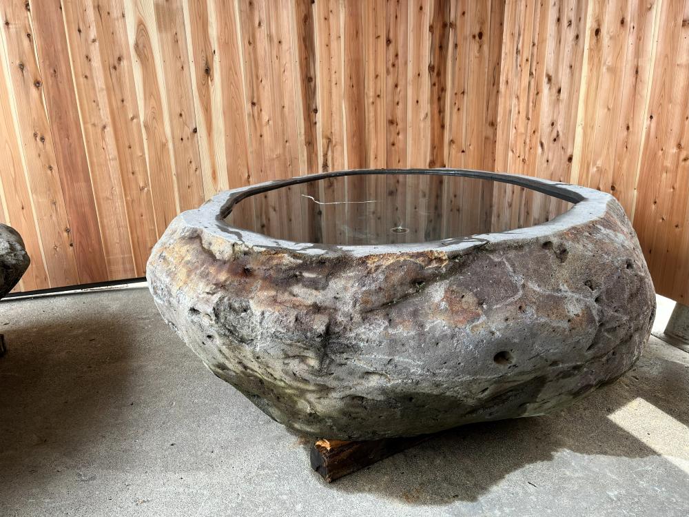 ¢²¦¤ÎÀФǤĤ¯¤Ã¤¿ÀÐÉ÷Ϥ¤ò¸©³°¤Îι´Û¤ØÇ¼Éʤ·¤Þ¤·¤¿¢