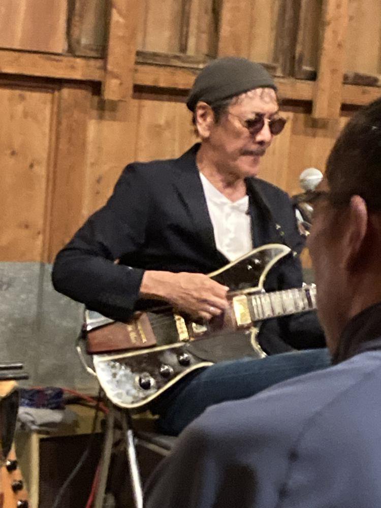 ��ƣ˼Ƿ���饤��������