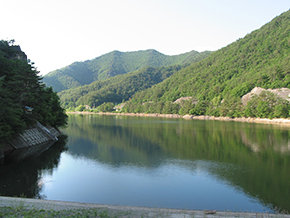 蛭沢湖