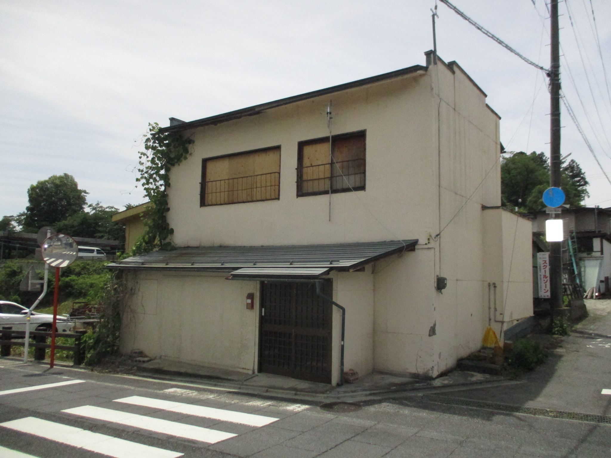 commercial 山形県上山市十日町8-25